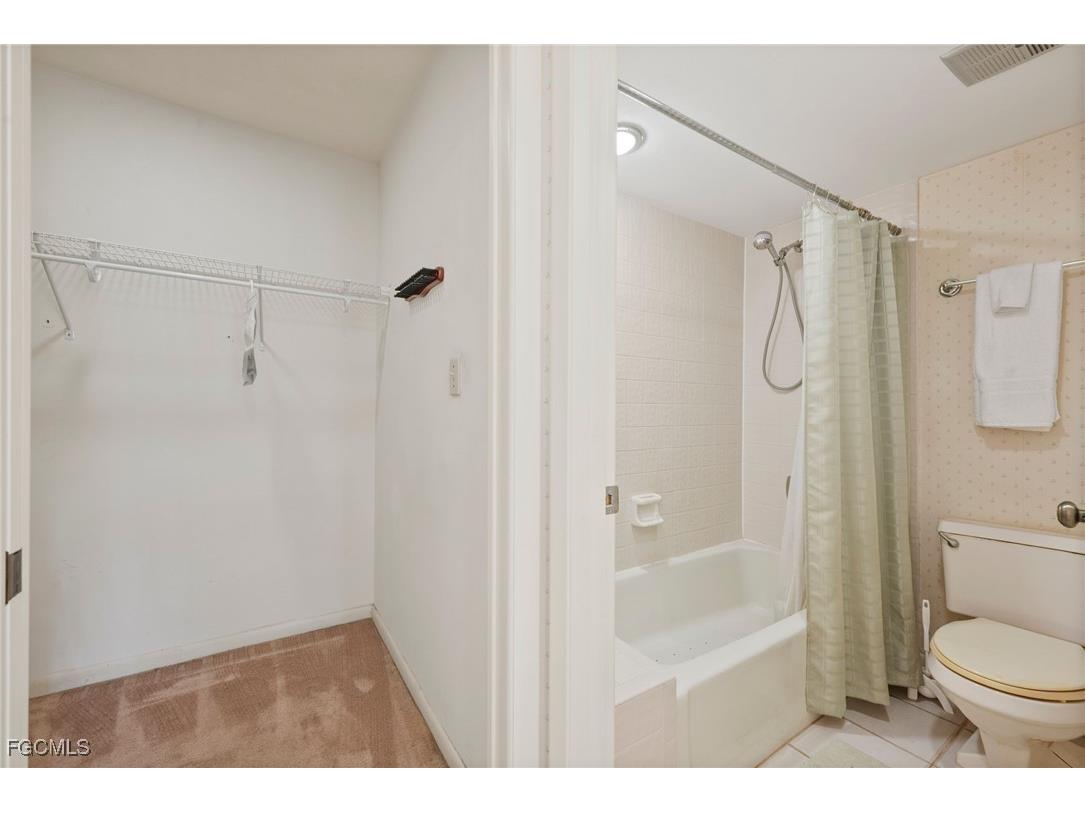 137 Pinebrook Drive Fort Myers FL 33907 2025019256 image22