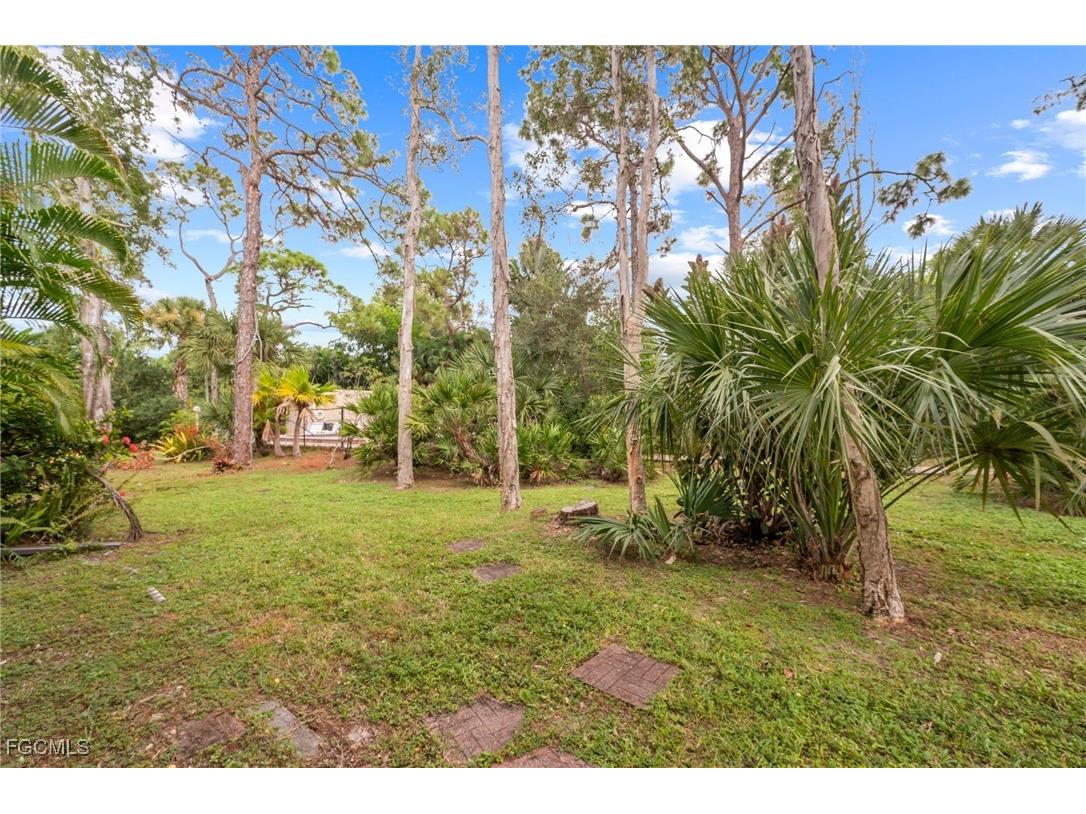 137 Pinebrook Drive Fort Myers FL 33907 2025019256 image28