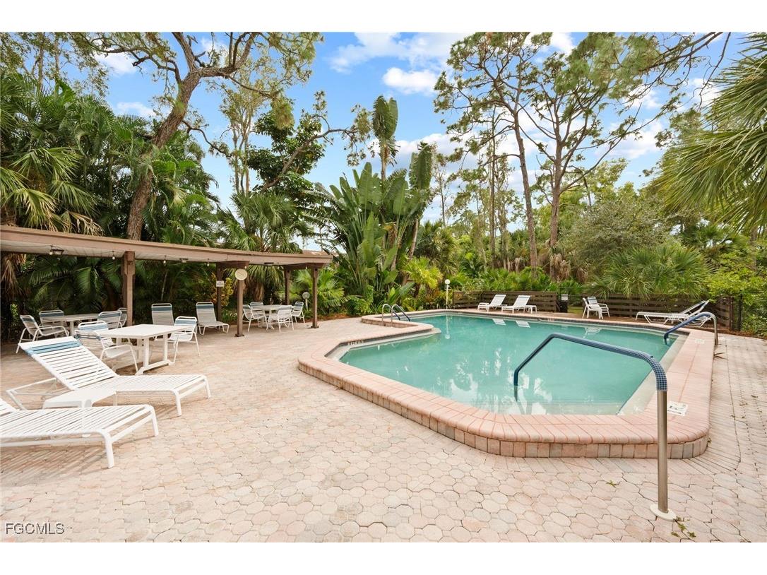 137 Pinebrook Drive Fort Myers FL 33907 2025019256 image37