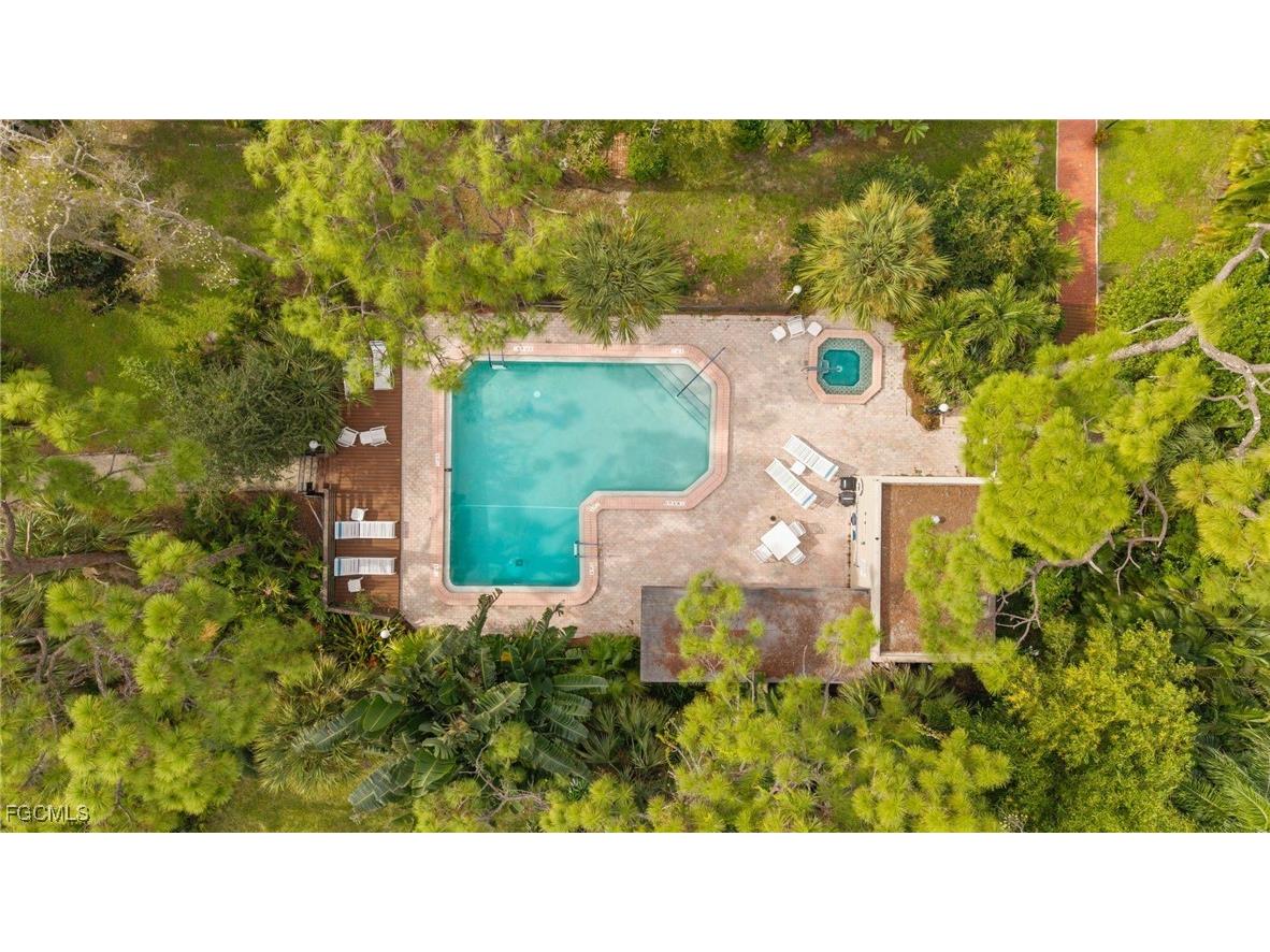 137 Pinebrook Drive Fort Myers FL 33907 2025019256 image39