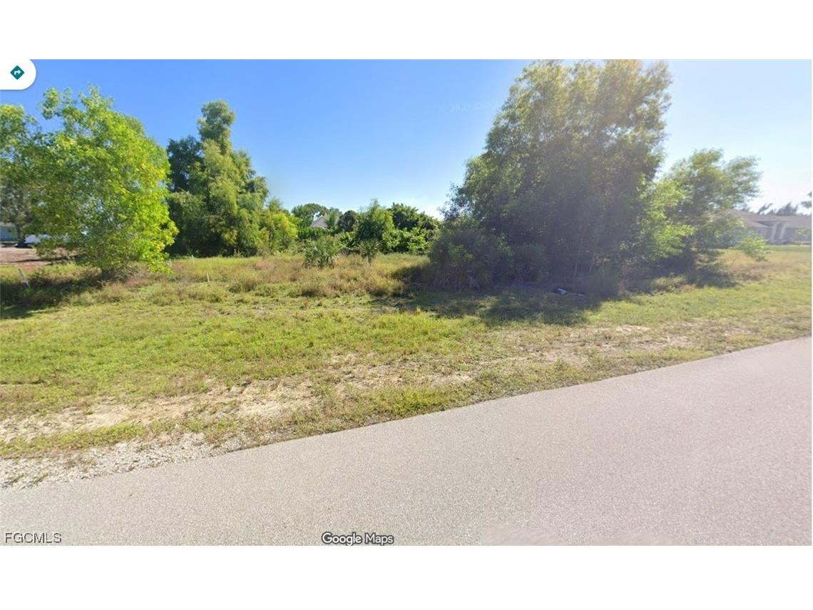 137 SW 9th Place Cape Coral FL 33991 2025024425 image1
