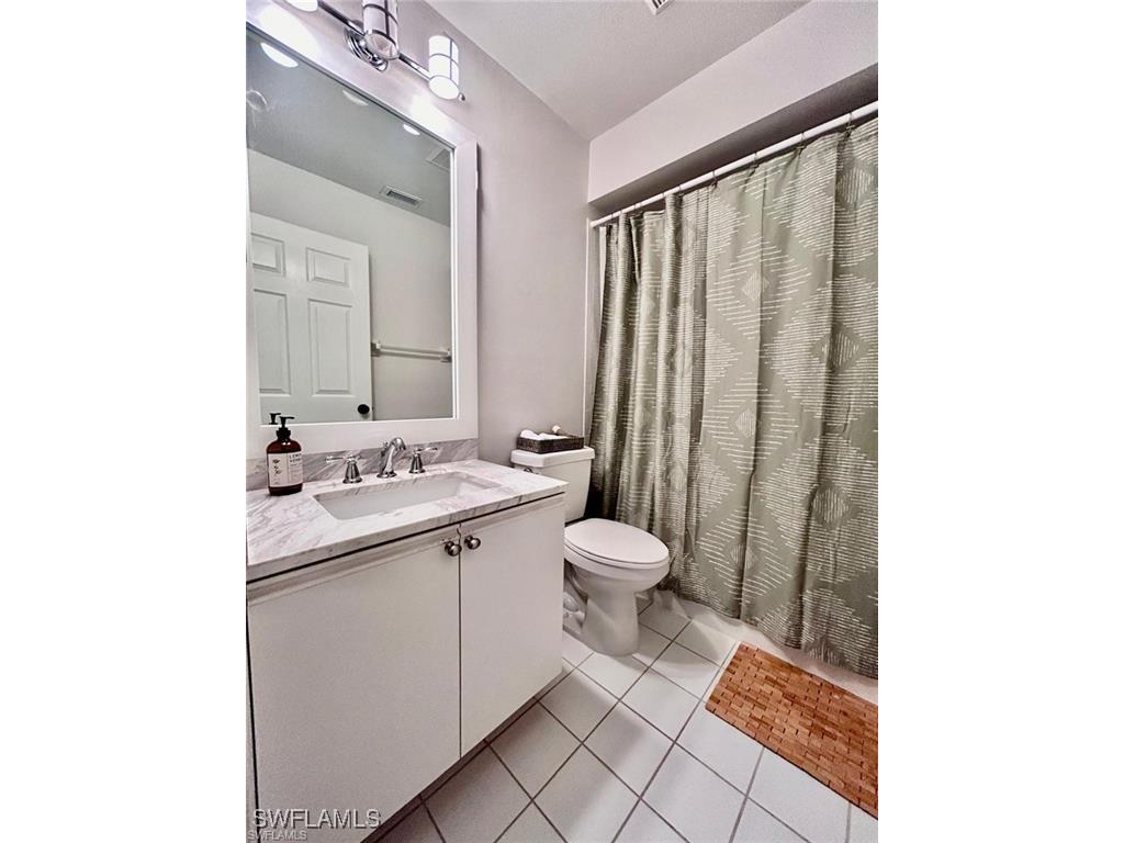 137 Wading Bird Circle #F203 Naples FL 34110 225057444 image17