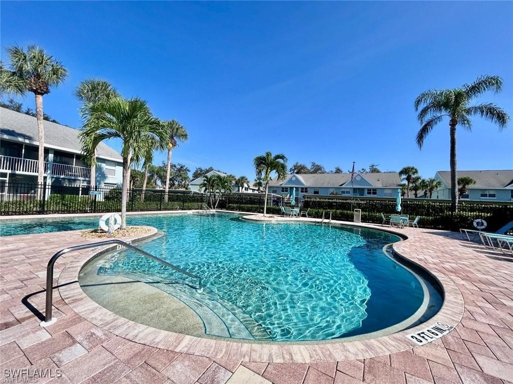 137 Wading Bird Circle #F203 Naples FL 34110 225057444 image19