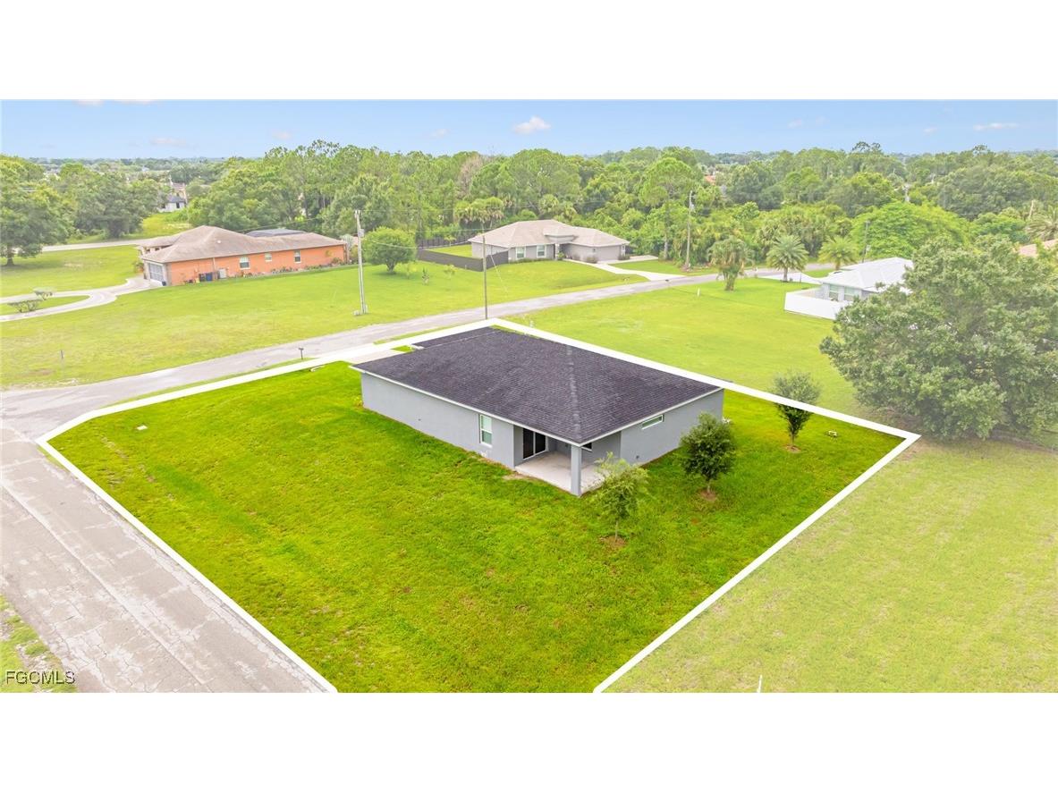 137 Wanatah Avenue Lehigh Acres FL 33974 2025007092 image40