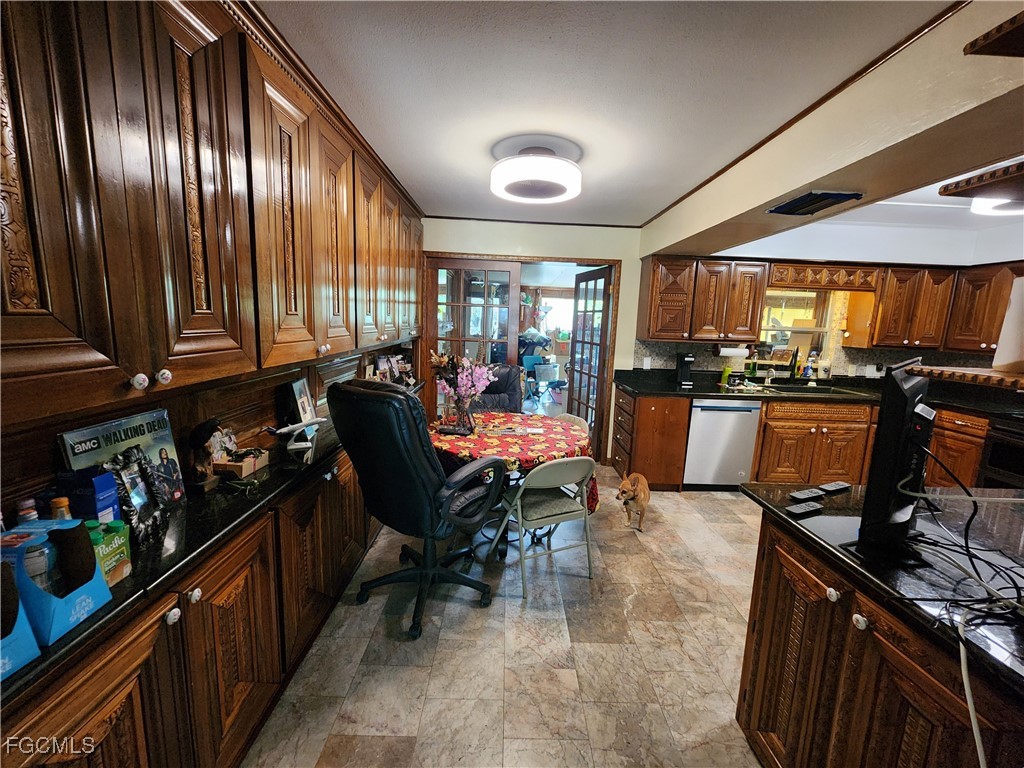 1370 Harbor View Drive North Fort Myers FL 33917 2025015603 image19