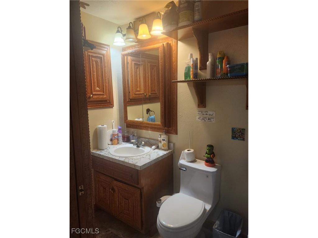 1370 Harbor View Drive North Fort Myers FL 33917 2025015603 image26