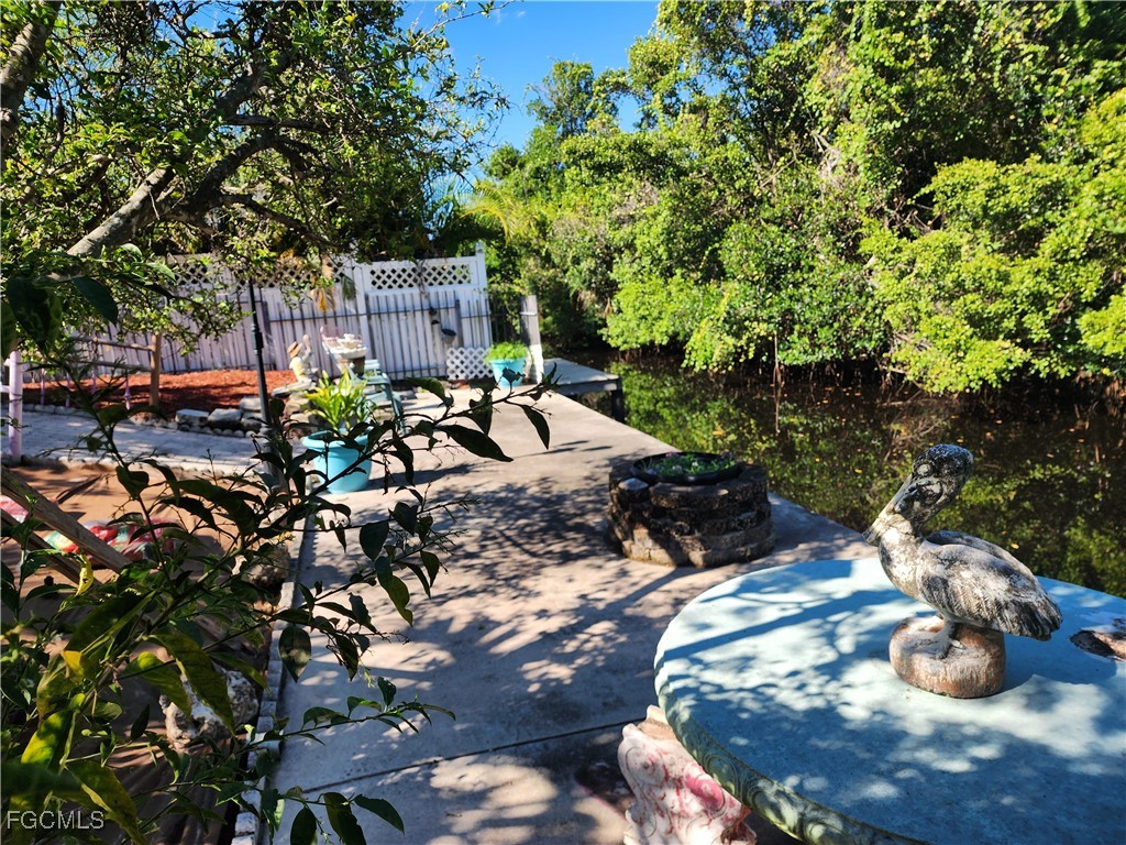 1370 Harbor View Drive North Fort Myers FL 33917 2025015603 image5