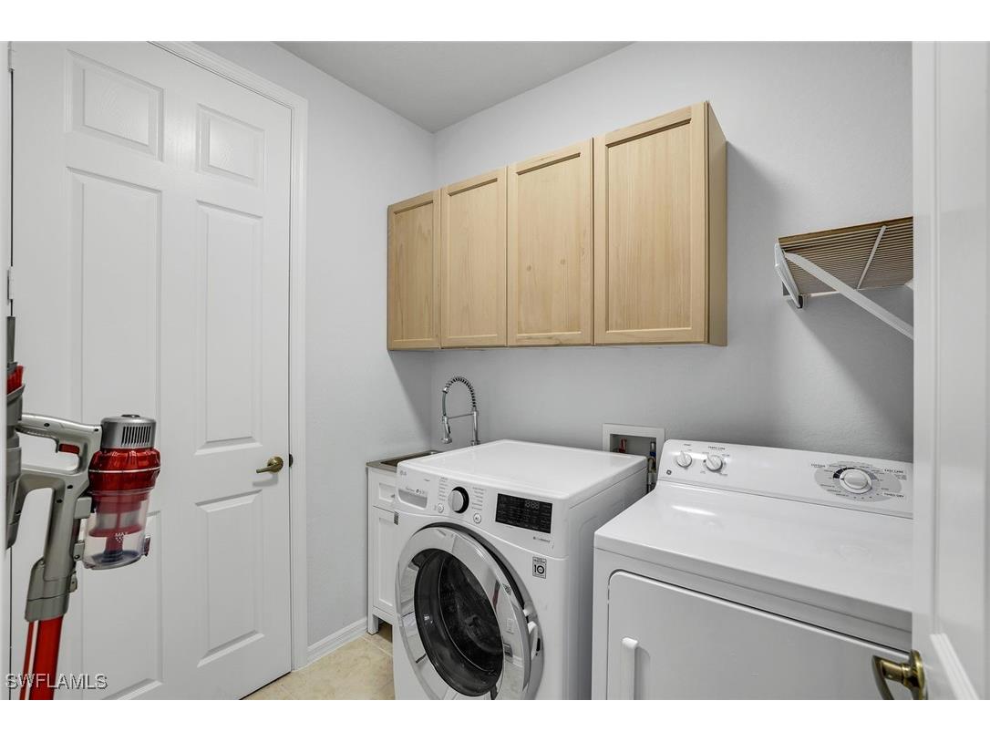 1370 Mariposa Circle #102 Naples FL 34105 225081420 image35