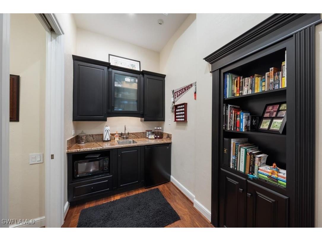 13700 Pondview Circle Naples FL 34119 225073632 image21