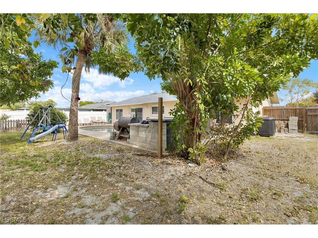 1371 Torreya Circle North Fort Myers FL 33917 2026010023 image26