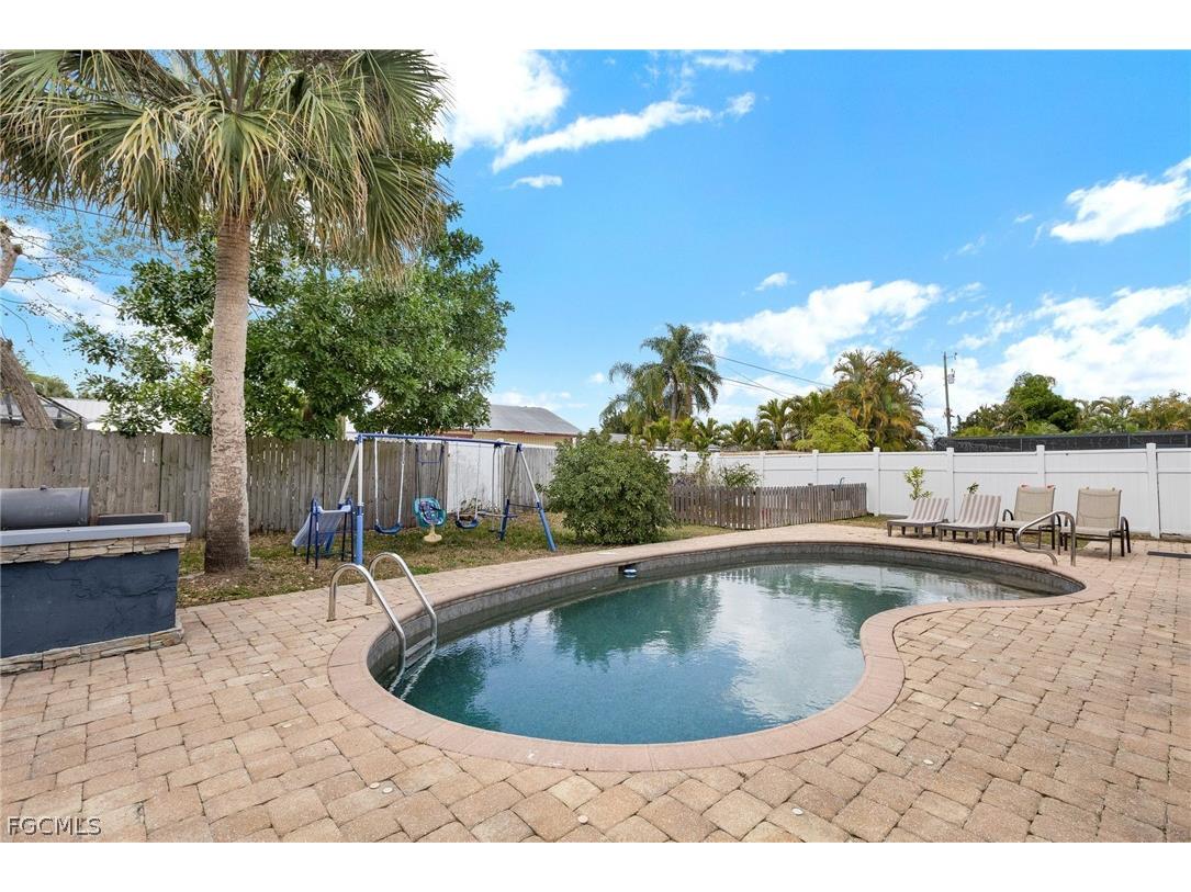 1371 Torreya Circle North Fort Myers FL 33917 2026010023 image27