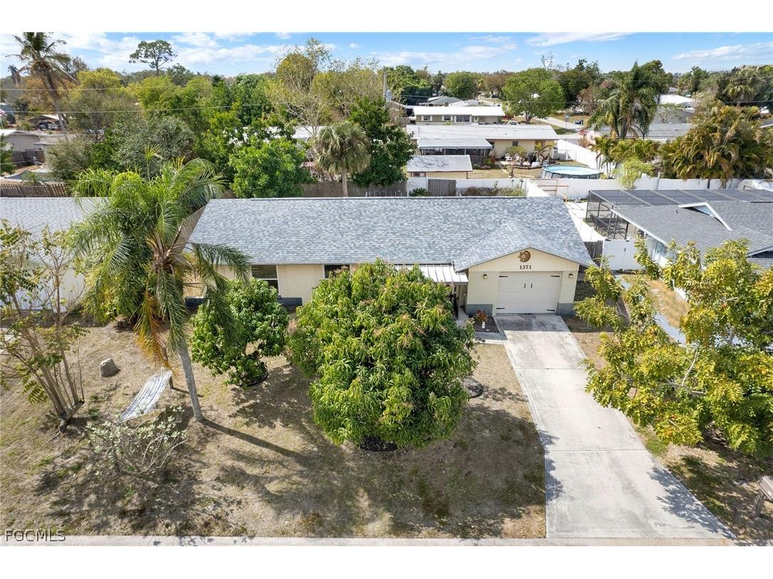 1371 Torreya Circle North Fort Myers FL 33917 2026010023 image35