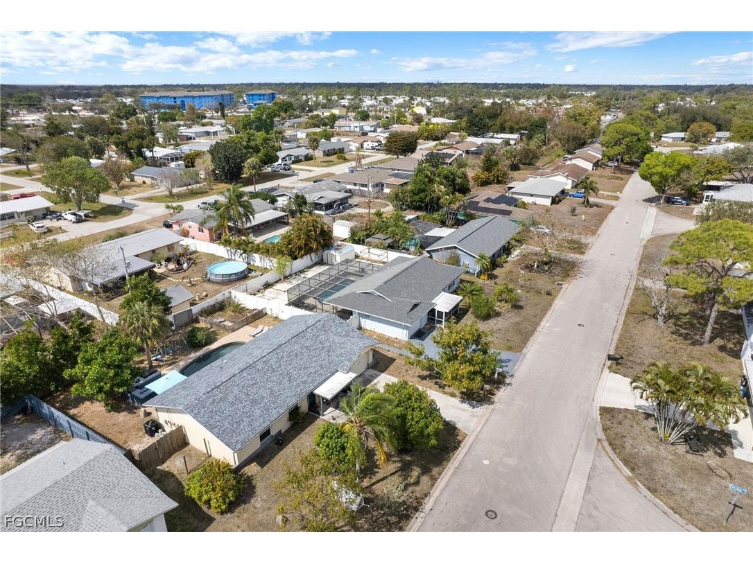 1371 Torreya Circle North Fort Myers FL 33917 2026010023 image37
