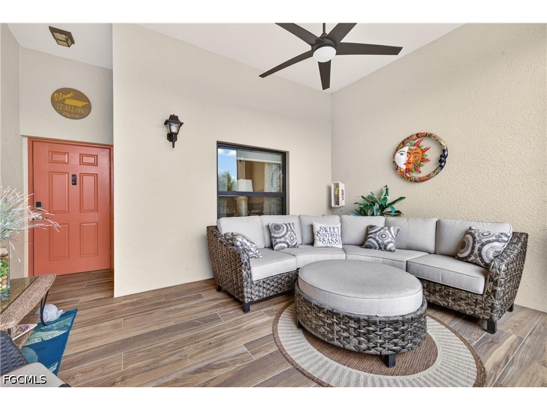 13710 Julias Way #924 Fort Myers FL 33919 2026024073 image1