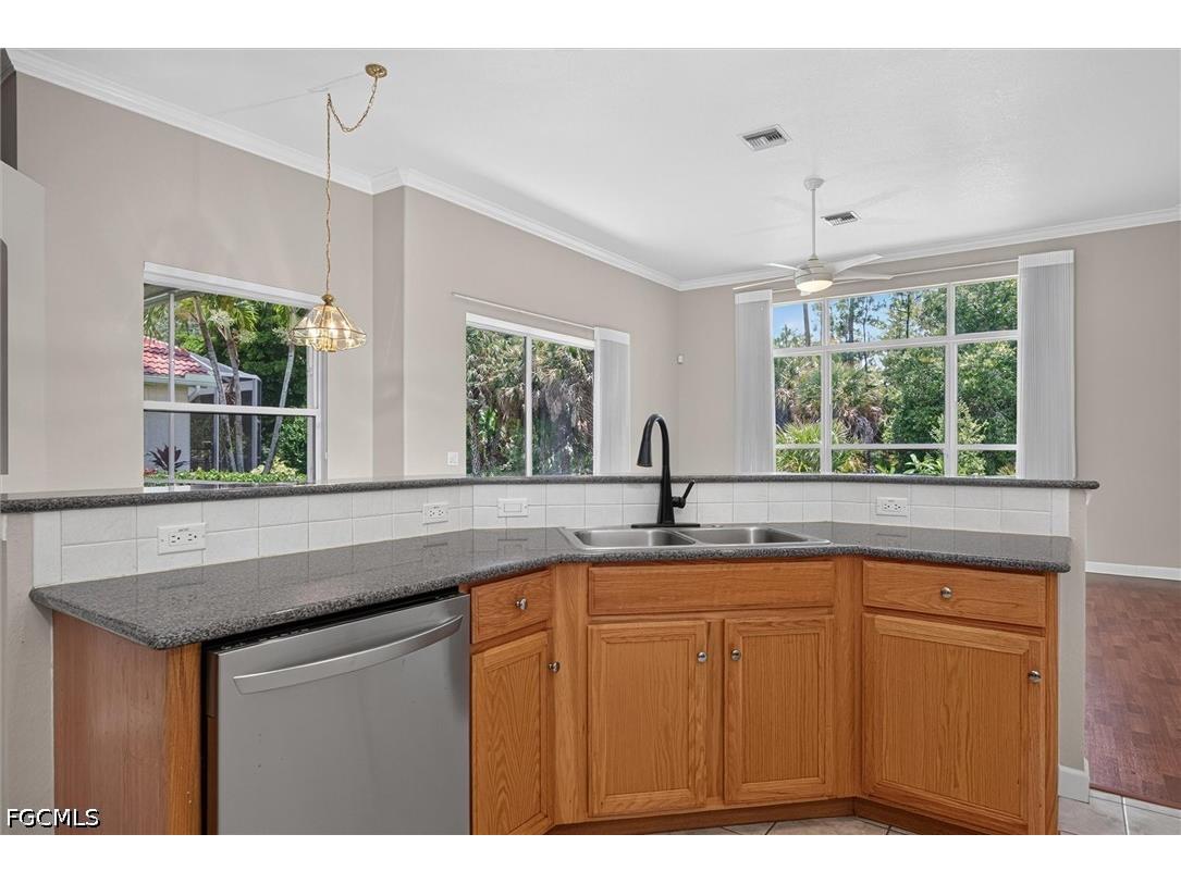13716 Magnolia Lake Court Fort Myers FL 33907 2026026562 image16