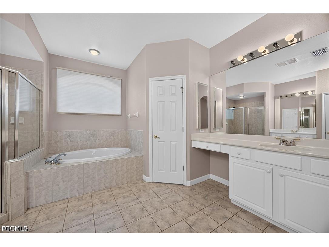13716 Magnolia Lake Court Fort Myers FL 33907 2026026562 image26