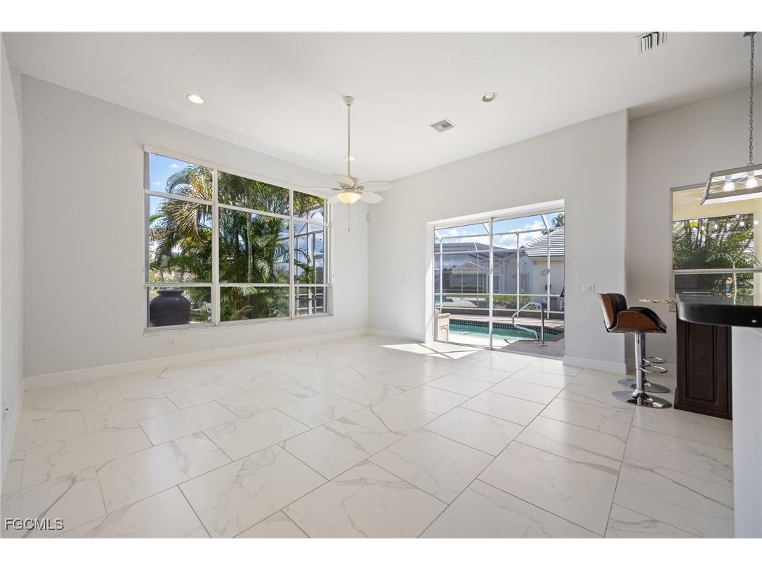 13717 Bald Cypress Circle Fort Myers FL 33907 2025015531 image10