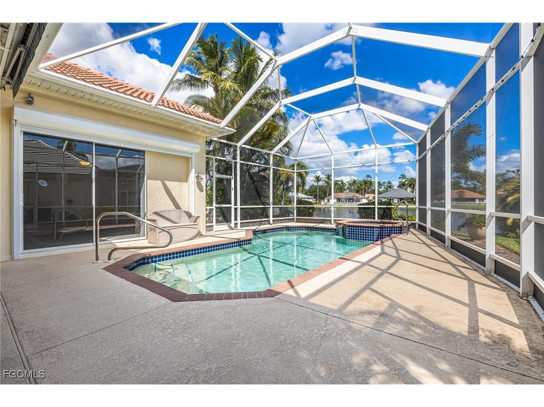 13717 Bald Cypress Circle Fort Myers FL 33907 2025015531 image21