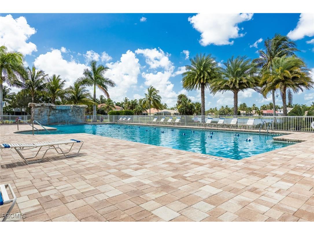 13717 Bald Cypress Circle Fort Myers FL 33907 2025015531 image37