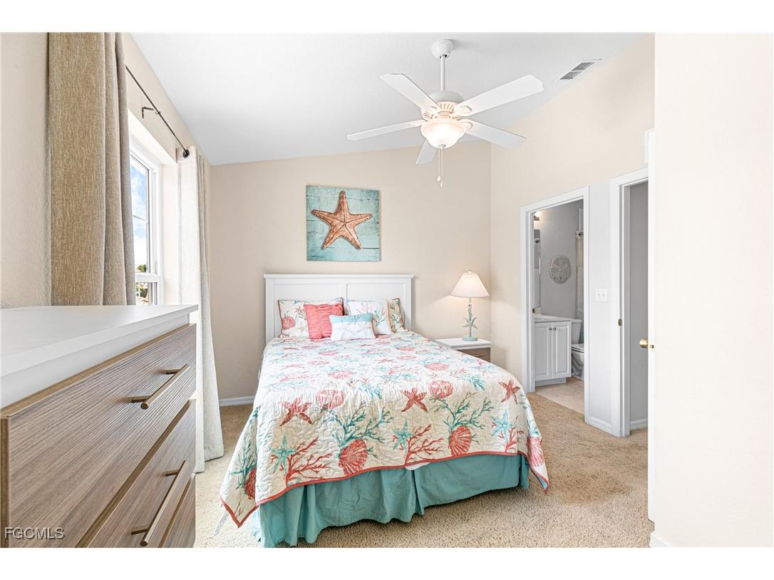 1373 Weeping Willow Court Cape Coral FL 33909 2025021728 image31