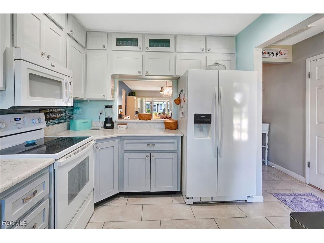 1374 Bunker Way Fort Myers FL 33919 2025012085 image15