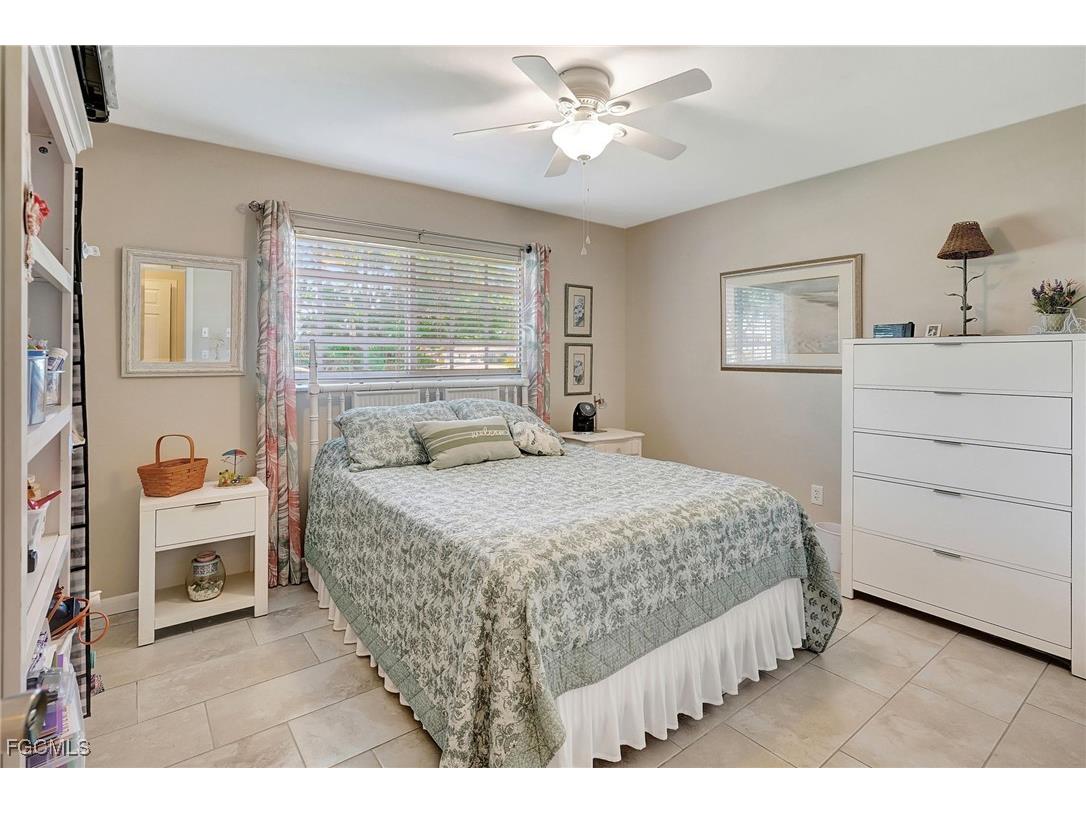 1374 Bunker Way Fort Myers FL 33919 2025012085 image19