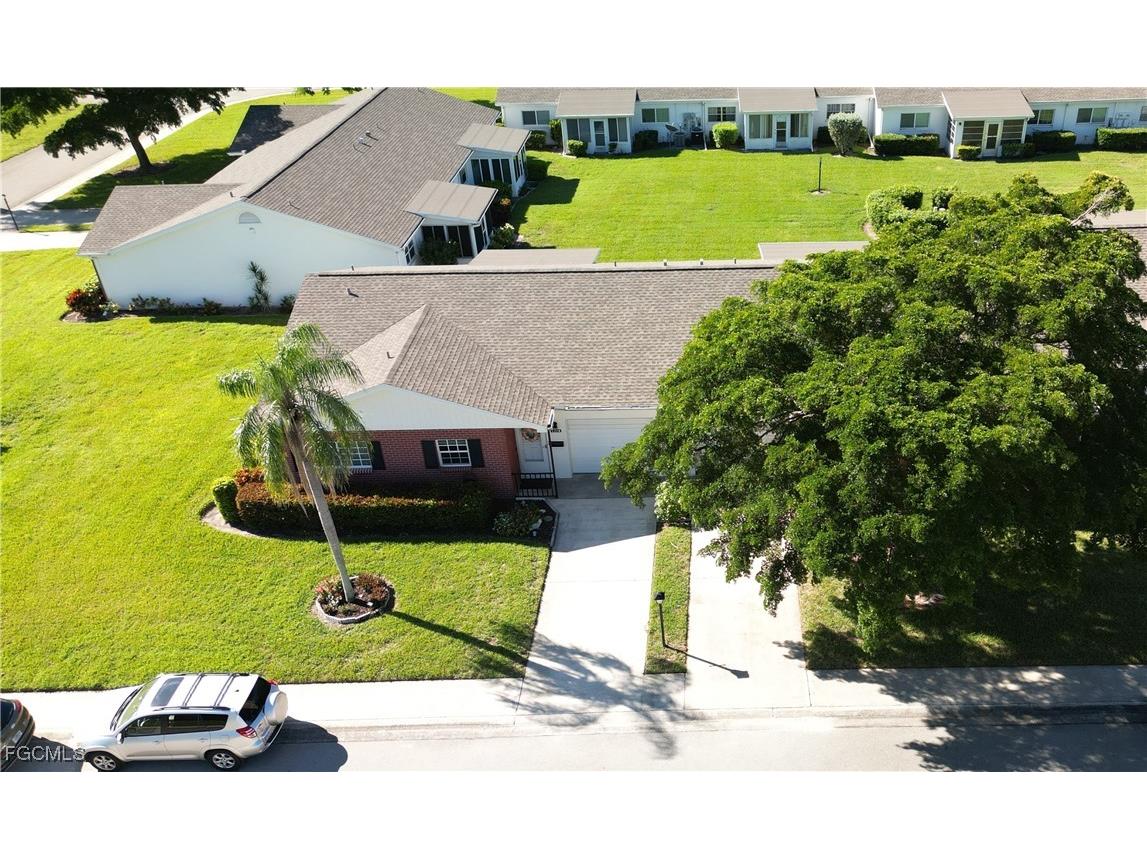 1374 Bunker Way Fort Myers FL 33919 2025012085 image6