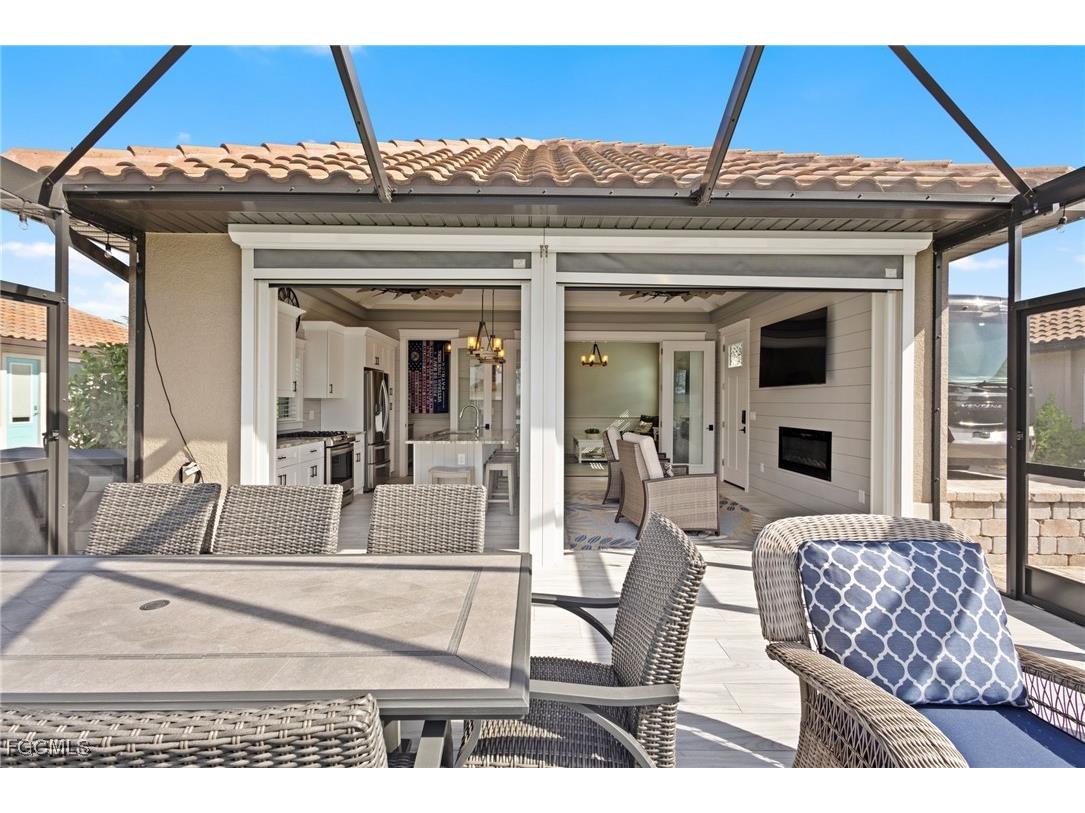 13743 Golden Palms Circle Fort Myers FL 33913 2025000489 image22