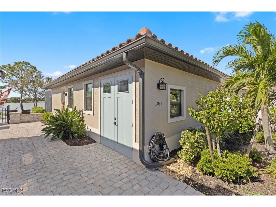 13743 Golden Palms Circle Fort Myers FL 33913 2025000489 image9