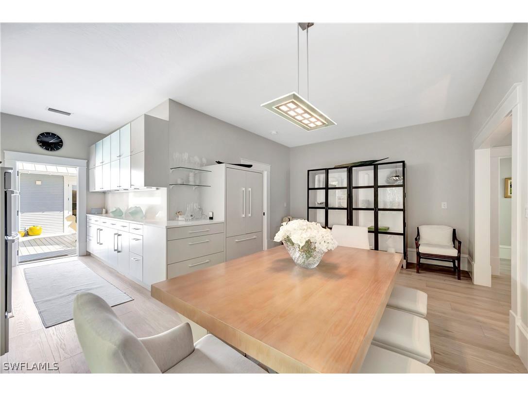 1375 Gordon Drive Naples FL 34102 226007225 image12