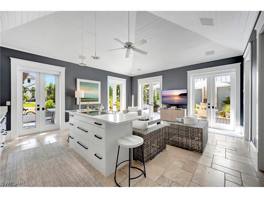 1375 Gordon Drive Naples FL 34102 226007225 image29