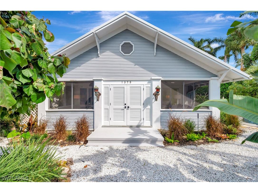 1375 Gordon Drive Naples FL 34102 226007225 image3