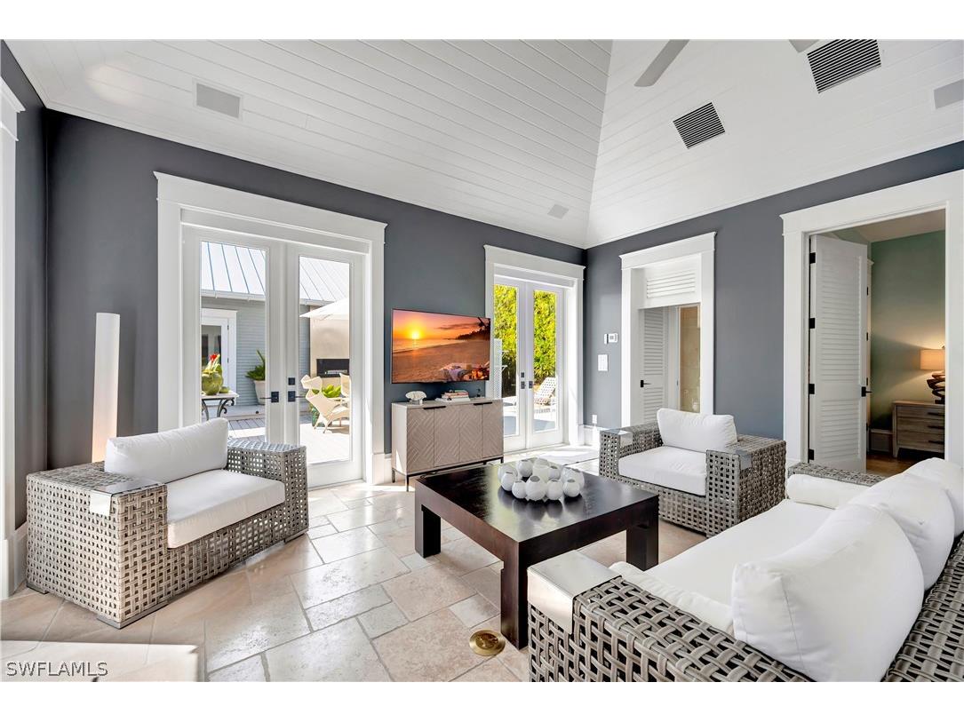 1375 Gordon Drive Naples FL 34102 226007225 image32