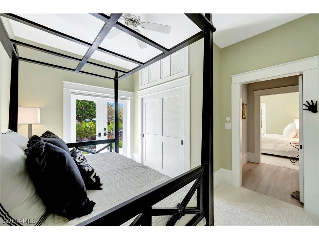 1375 Gordon Drive Naples FL 34102 226007225 image39