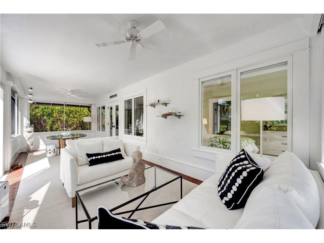 1375 Gordon Drive Naples FL 34102 226007225 image4