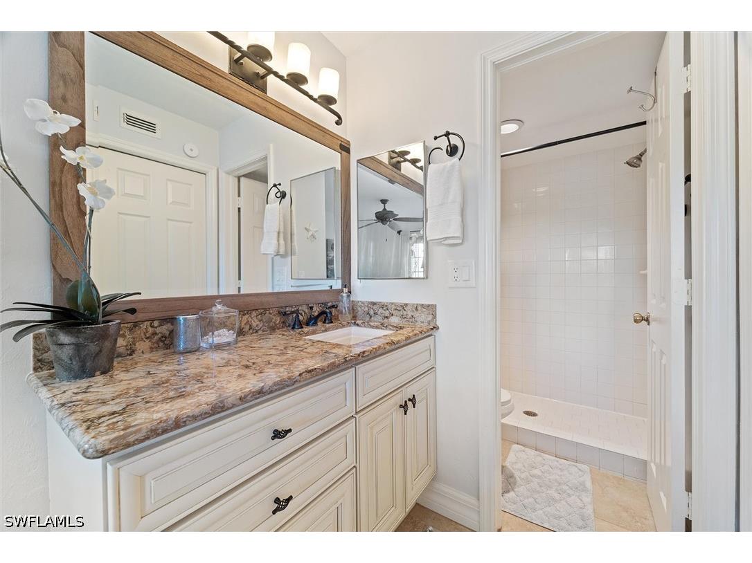 1375 Mainsail Drive #1702 Naples FL 34114 226020321 image25