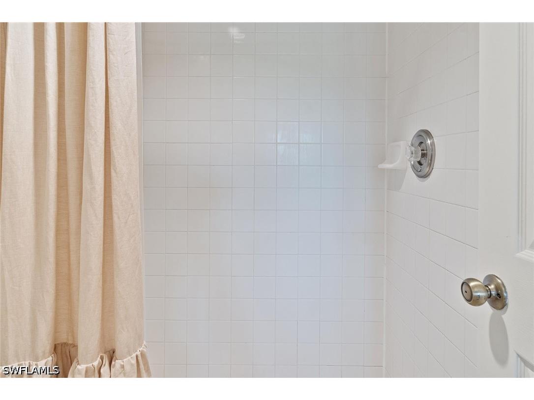 1375 Mainsail Drive #1702 Naples FL 34114 226020321 image26