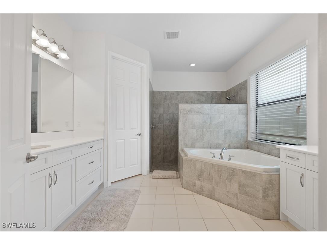 13750 Callisto Avenue Naples FL 34109 225063800 image12