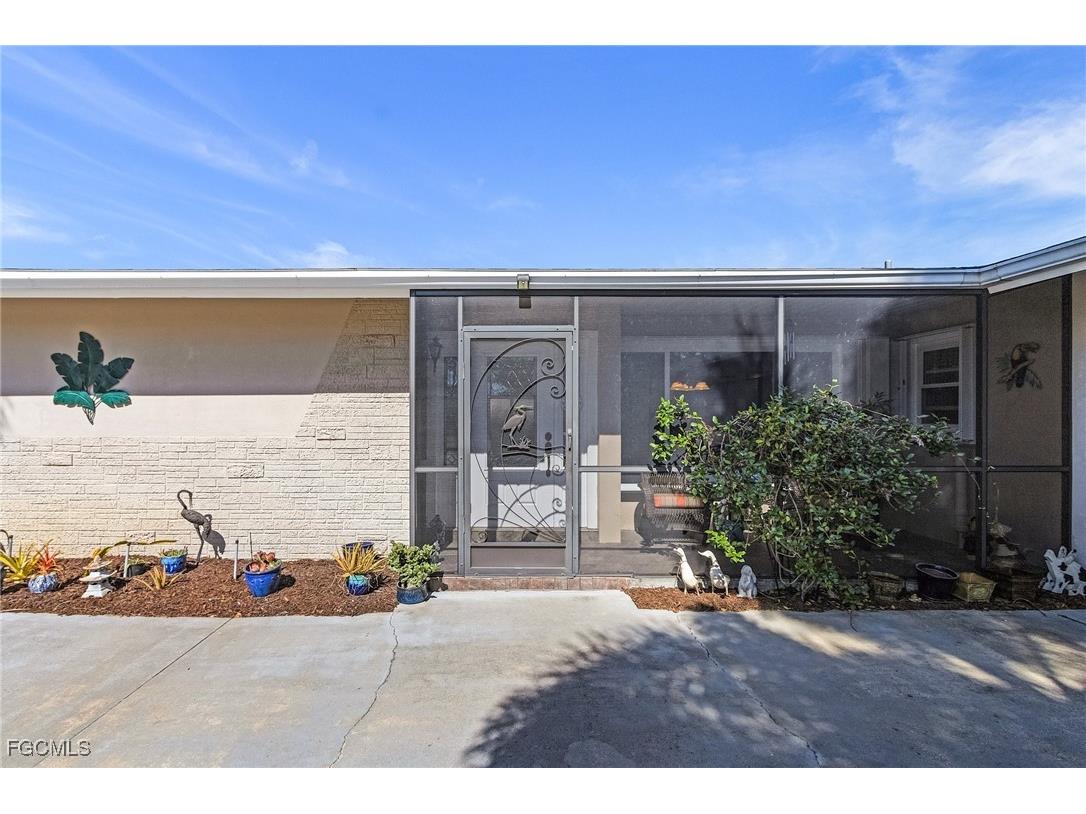 13750 Ox Bow Road Fort Myers FL 33905 2025021380 image24