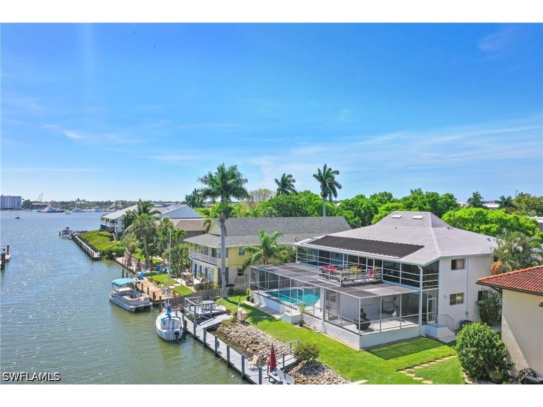 1376 Chesapeake Avenue #2 Naples FL 34102 226018810 image1