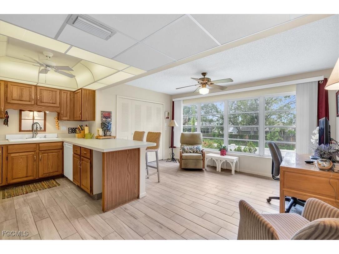 1376 S Brandywine Circle #4 Fort Myers FL 33919 2025008854 image10