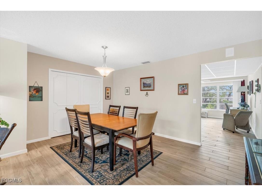 1376 S Brandywine Circle #4 Fort Myers FL 33919 2025008854 image13