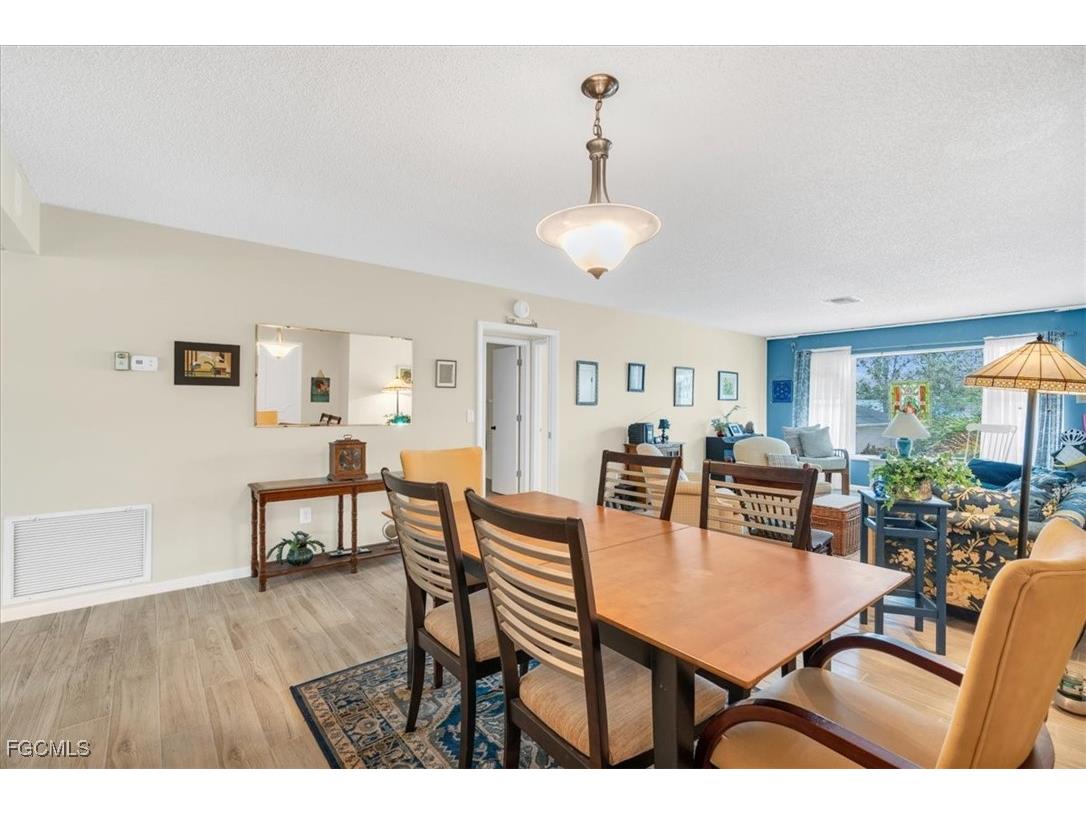 1376 S Brandywine Circle #4 Fort Myers FL 33919 2025008854 image14