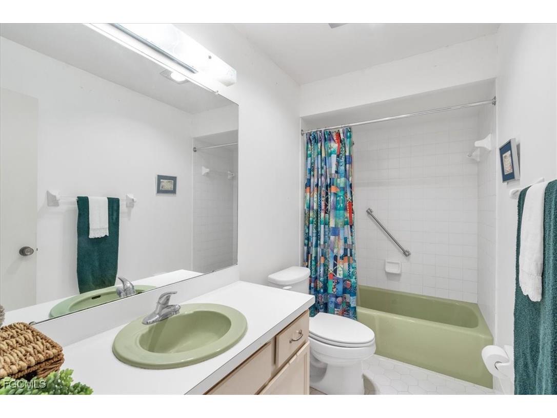 1376 S Brandywine Circle #4 Fort Myers FL 33919 2025008854 image24