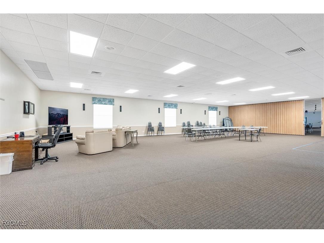 1376 S Brandywine Circle #4 Fort Myers FL 33919 2025008854 image34