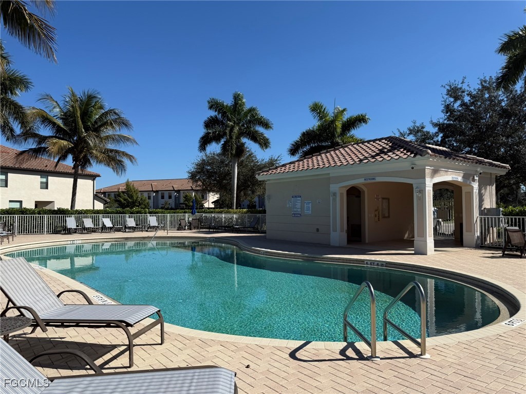1376 Weeping Willow Court Cape Coral FL 33909 2026005471 image3