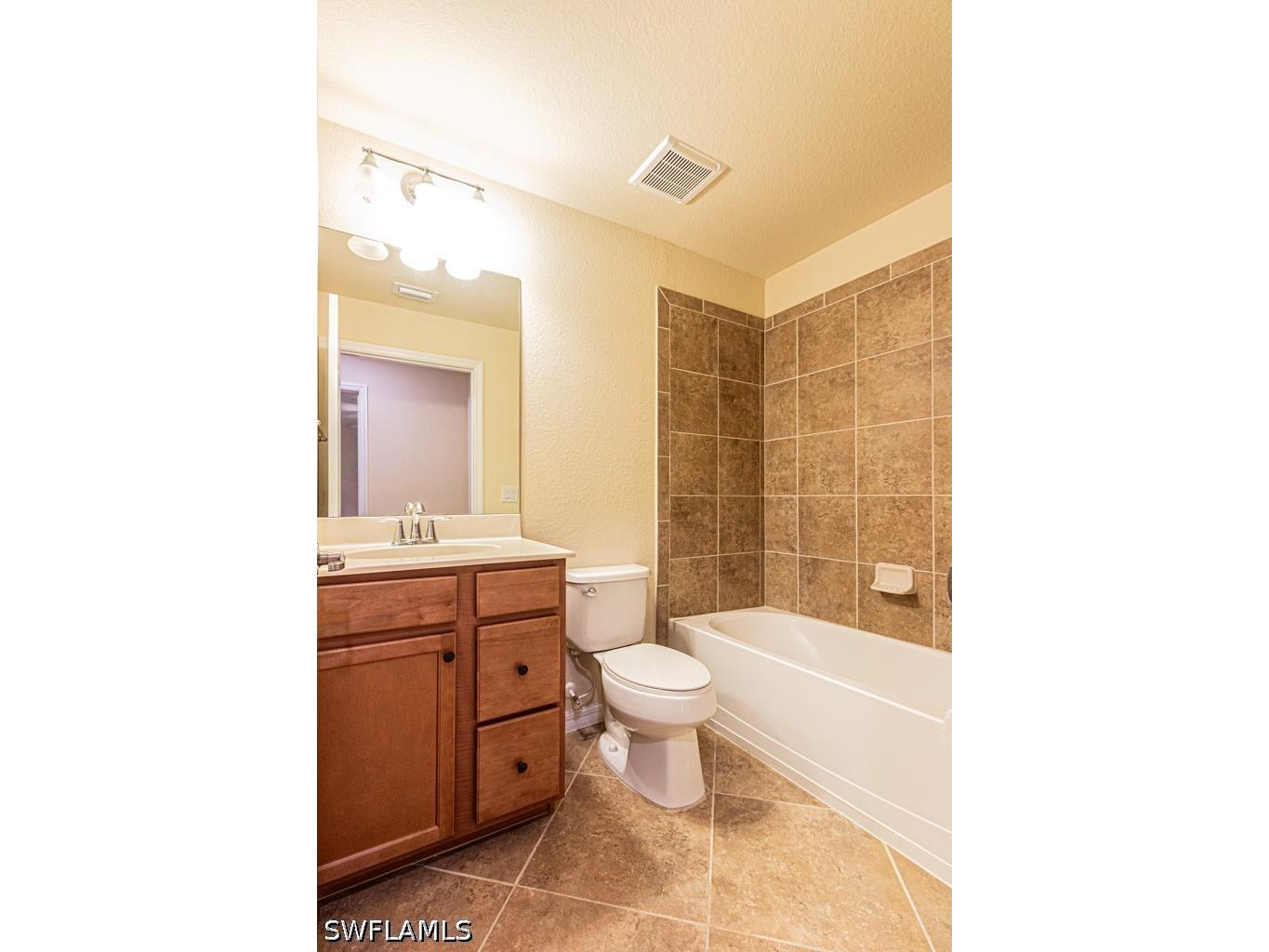 13761 Julias Way #323 Fort Myers FL 33919 226021074 image17
