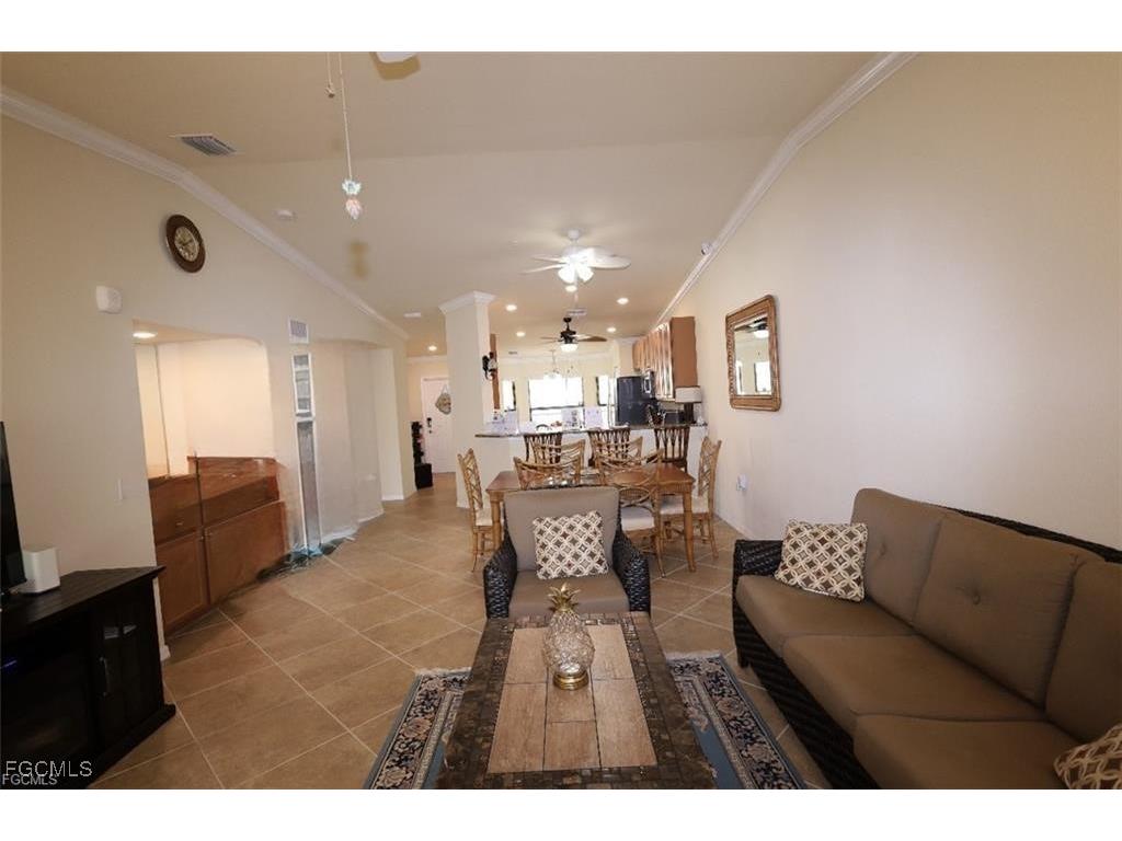 13761 Julias Way #328 Fort Myers FL 33919 2025013914 image20