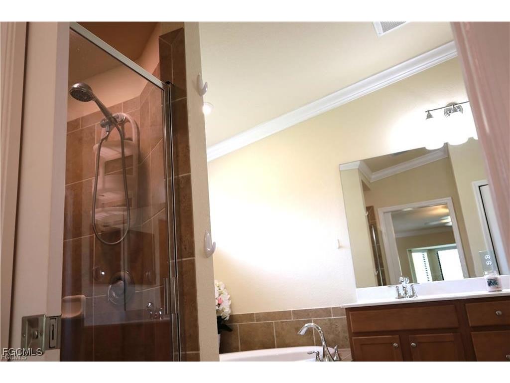 13761 Julias Way #328 Fort Myers FL 33919 2025013914 image28