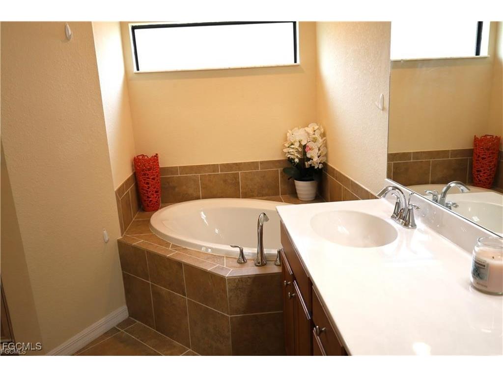 13761 Julias Way #328 Fort Myers FL 33919 2025013914 image29